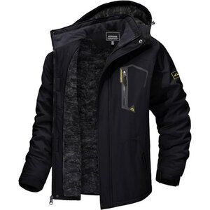 Stylish Insulated Skiing Jacket Water Resistant for Men